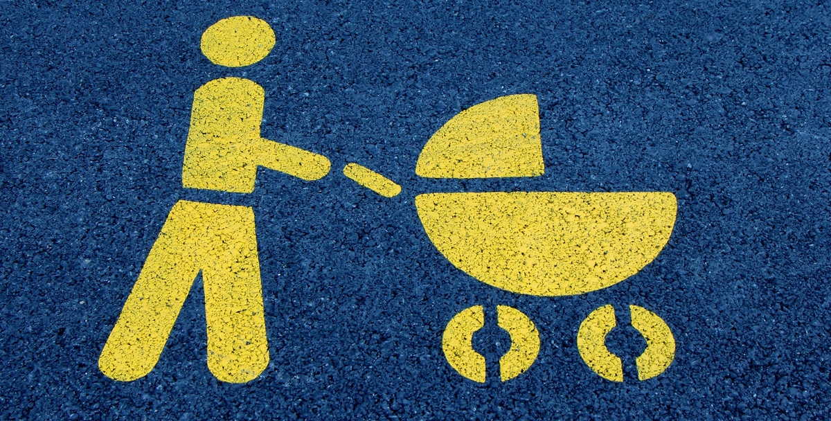 Химчистка колясок: реально ли удалить пятна самостоятельно?